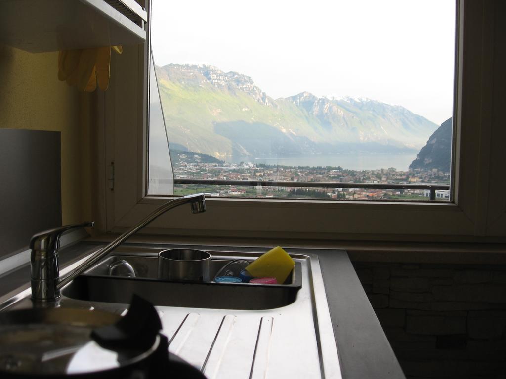 Garda View Guest House Tenno Bagian luar foto